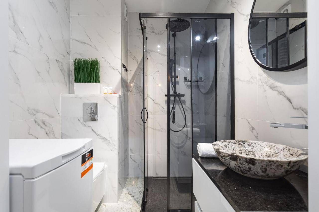 Kapitanski Mostek Apartments Kolobrzeg By Noclegi Renters Exterior photo